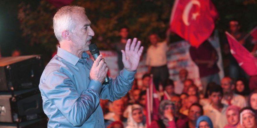 Başkan Kadir Topbaş Kağıthanelilerle Demokrasi Nöbetine Katıldı