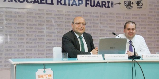 Kitap Fuarında Zekayı Etkileyen İlaçlar Konulu Konferans Düzenlendi