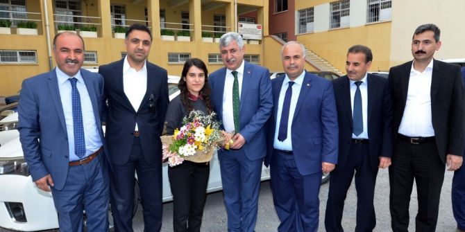 Başkan Polat Öğrencilerle Buluştu