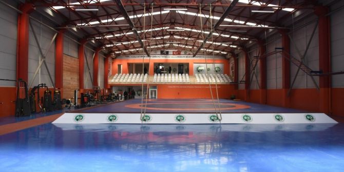 Güreş Salonu Açılıyor