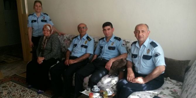 Emniyet Müdürlüğünden Şehit Ailelerine Ziyaret