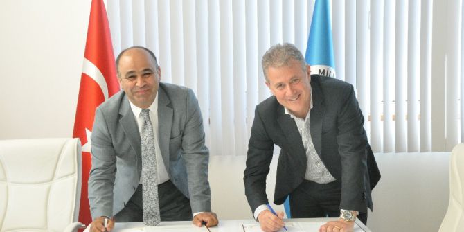 İzmirli Hayırseverlerden Eğitime Destek