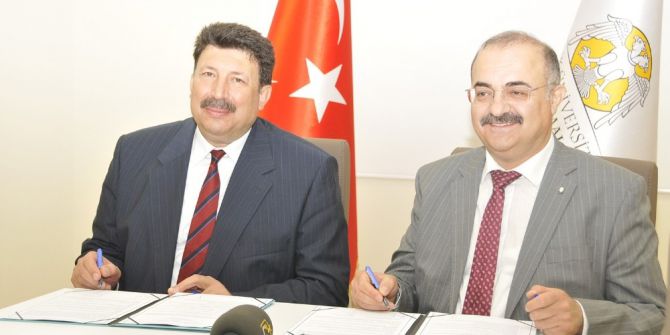 Sü İle İtü-kktc Arasında İş Protokolü İmzalandı