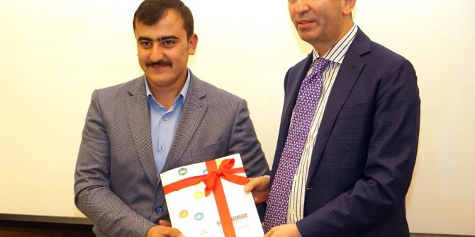 Sözleşme İmzalamaya Hak Kazanan 50 Proje Sahibine Belgeleri Teslim Edildi