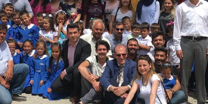 Üniversite Öğrencilerinden Kardeş Okullarına Kırtasiye Yardımı