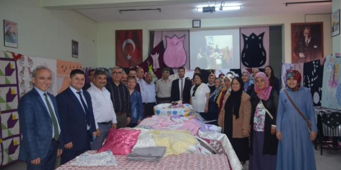 Selendi’de Kursiyerler Hünerlerini Sergiledi