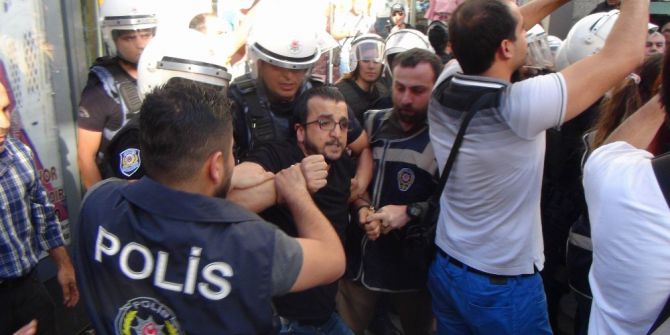 Kesk’in İzinsiz Basın Açıklamasına Müdahale: 30 Gözaltı