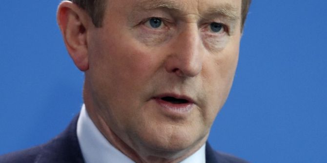 İrlanda Başbakanı Enda Kenny İstifa Ediyor
