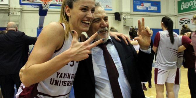 Yakın Doğu, Sezonu 3 Kupa İle Kapadı