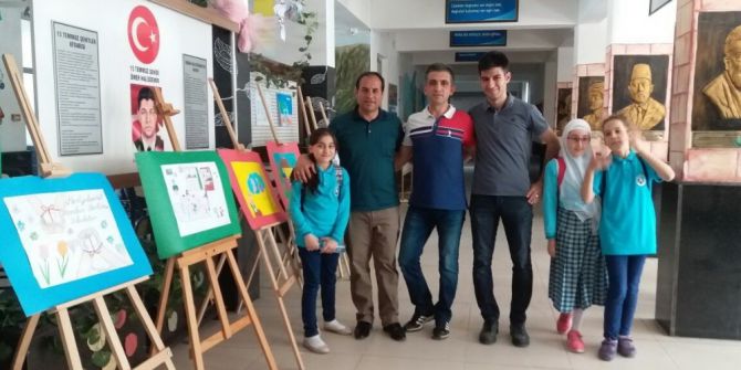 Öğrencilerden ‘Resimlerle Kırk Hadis’ Sergisi