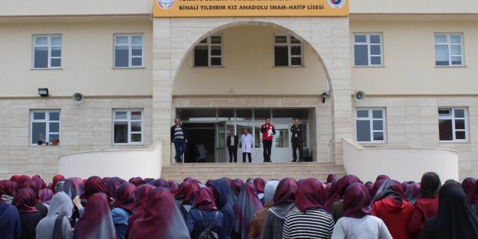 Gençlik Kampları Tanıtımları Devam Ediyor