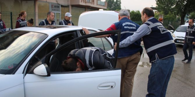 Bursa’da Zehir Tacirlerine Nefes Kesen Şafak Operasyonu