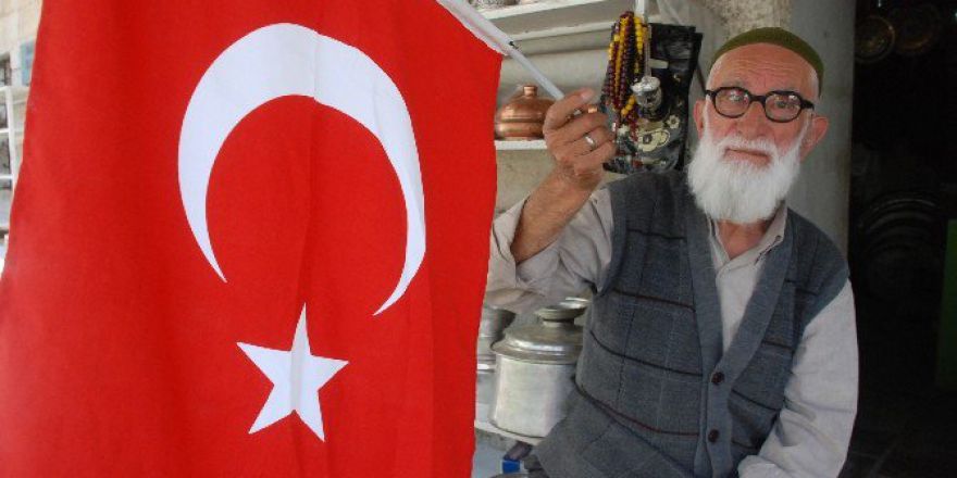 1960 Ve 1980 Darbelerini Gören 88 Yaşındaki Yıldız: “O Zamanki Halk Başka Şimdiki Halk Başka”