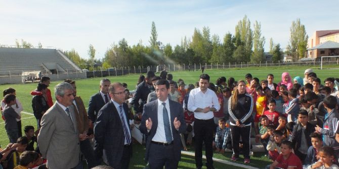 Malazgirt Belediyesi 4 Branşta Yaz Spor Okulu Açtı