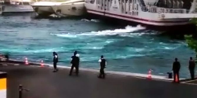 Arabalı Vapurun Lüks Yata Çarpma Anı Saniye Saniye Kamerada