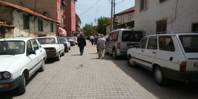 Hisarcık’ta Otopark Sorunu