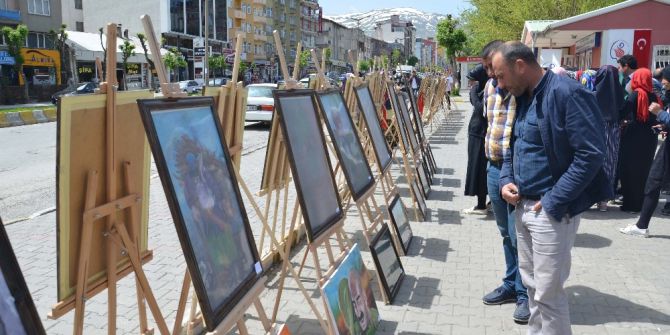 Muş’ta Resim Ve Rölyef Sergisi