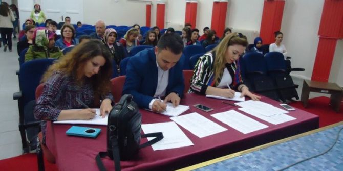 Türk Halk Müziği Ses Yarışması Düzenlendi