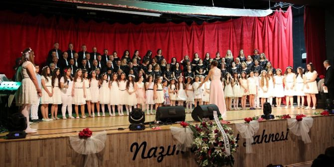 İzmir’de Garo Mafyan Gecesi