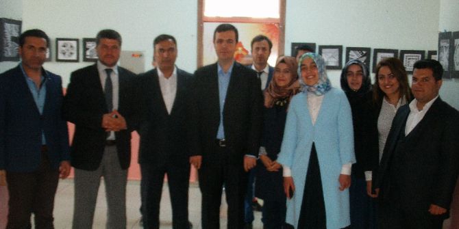 Özalp İlçesinde Yılsonu Sergisi