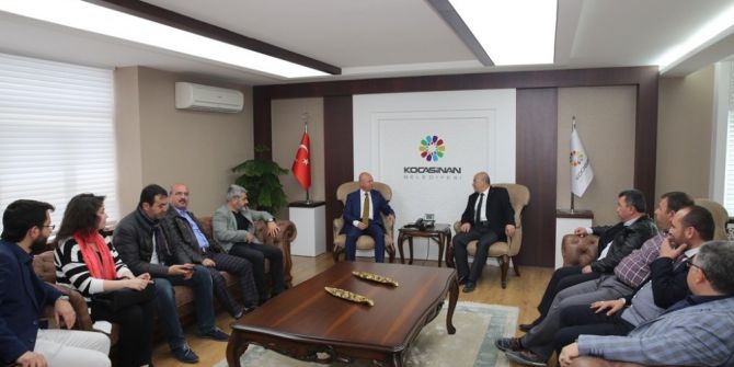 Ak Parti İl Yönetiminden Başkan Çolakbayrakdar’a Teşekkür Ziyareti