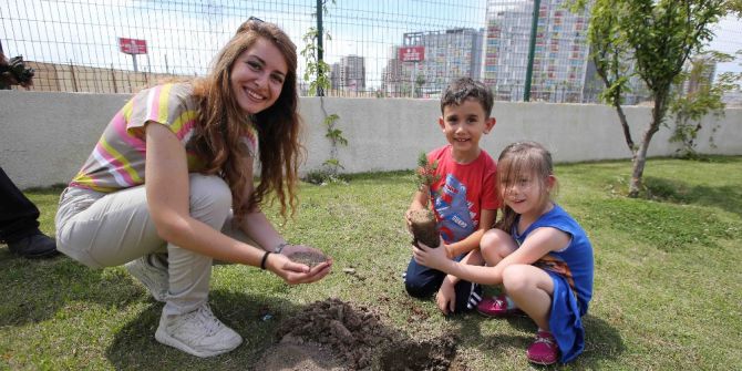 Karşıyaka’nın Minik Filizleri Fidan Dikti
