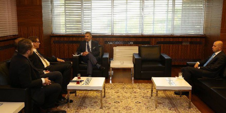 Başkan Çelik, Alman Enerji Şirketi Ewe’nin Yetkilileriyle Görüştü