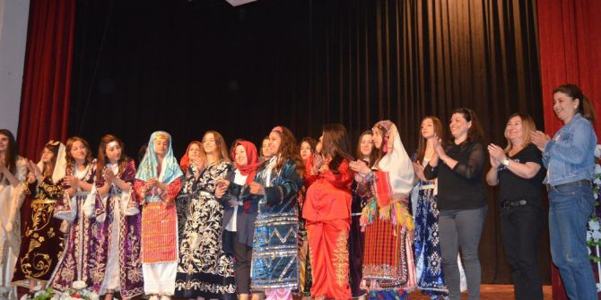 Gelibolu’da Bindallı Defilesi