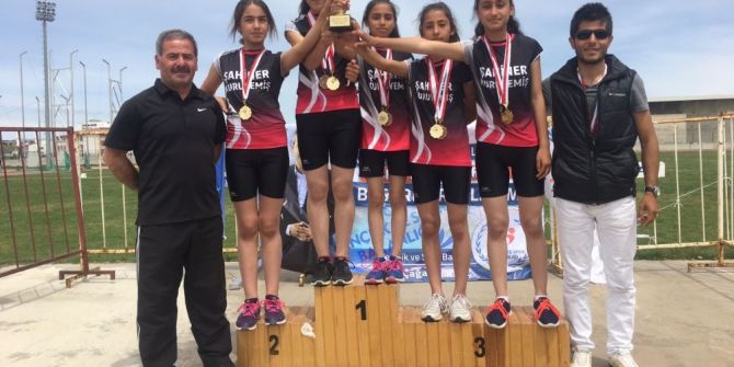 Atletizm Sporcuları Yozgat’a Dereceyle Döndü