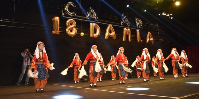 Çafad’dan Dans Gösterisi