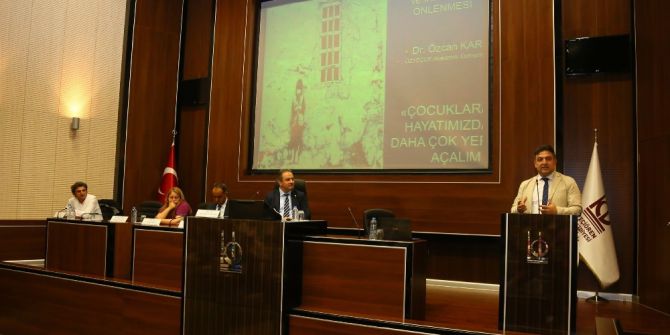 Keçiören Belediyesi Çalışanları, Çocuk İstismarına Karşı Bilinçlendiriliyor