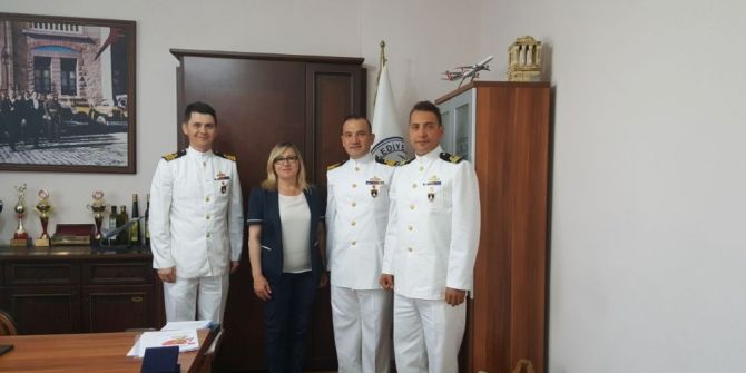 Askeri Gemiler Güllük’te