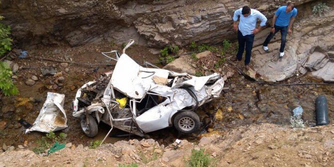 Hurdaya Dönen Araçtan Sağ Çıktı