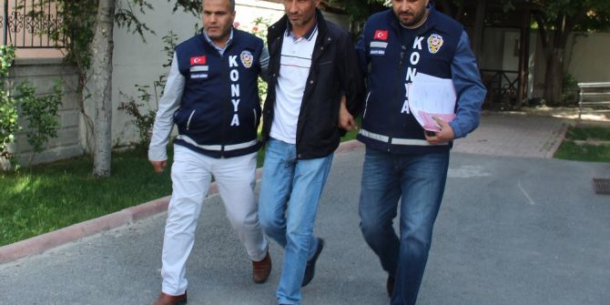 Oğlunun Bıraktığı Notla Çılgına Dönüp Eski Eşini, Annesi Ve Babasını Öldürmüş