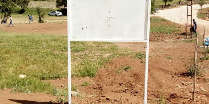 Midyat’taki ‘Dualı Ve Beddualı’ Tabela Kaldırıldı