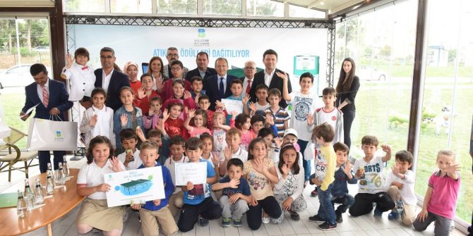 Atık Pil Toplayanlar Ödüllendirildi