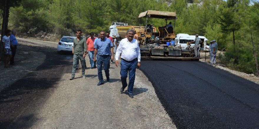 Beycik Yolu Asfaltlanıyor