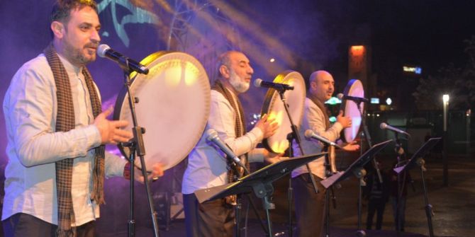 Gurup Tillo ‘Ortağız Bir Namusa’ Klibini Kırşehir’de Çekti