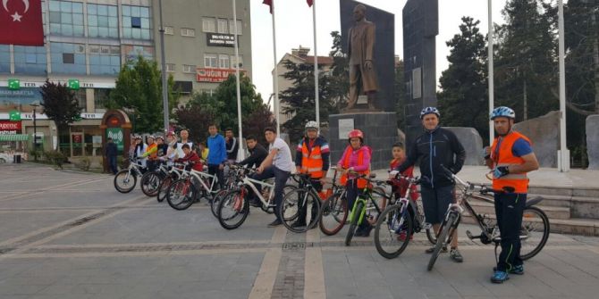 Develi’de Bisiklet Turu İle Tarihi Mekanları Gezdiler