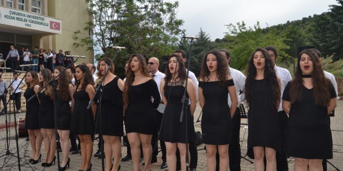 Kozan Meslek Yüksek Okulu’nda Mezuniyet Töreni