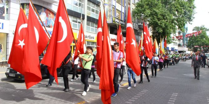 Edremit’te 19 Mayıs Kutlandı