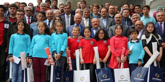 Bilgi Yarışmasında Ödüller Sahiplerini Buldu