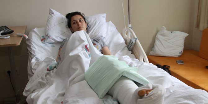 Cezaevinden Firar Etti, Eşine Döner Bıçağıyla Saldırdı