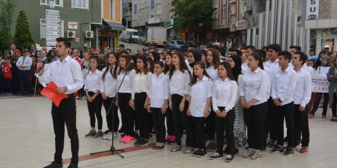 Dilovası’nda 19 Mayıs Coşkuyla Kutlandı