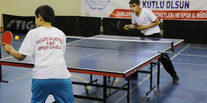 Haliliyeli Sporculardan Masa Tenisinde Sekiz Madalya Kazandı