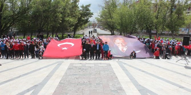 Ağrı’da 19 Mayıs Coşkuyla Kutlandı