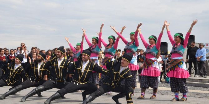 Kuşadası’nda 19 Mayıs Coşkusu