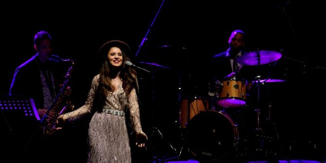 Mersin’de Karsu Dönmez Rüzgarı Esti