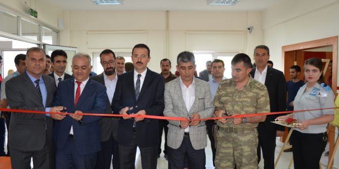 Adilcevaz’da Kaligrafi Sergisi Ve Müzik Dinletisi