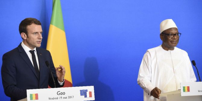 Macron’dan Mali’ye Kısa Ziyaret